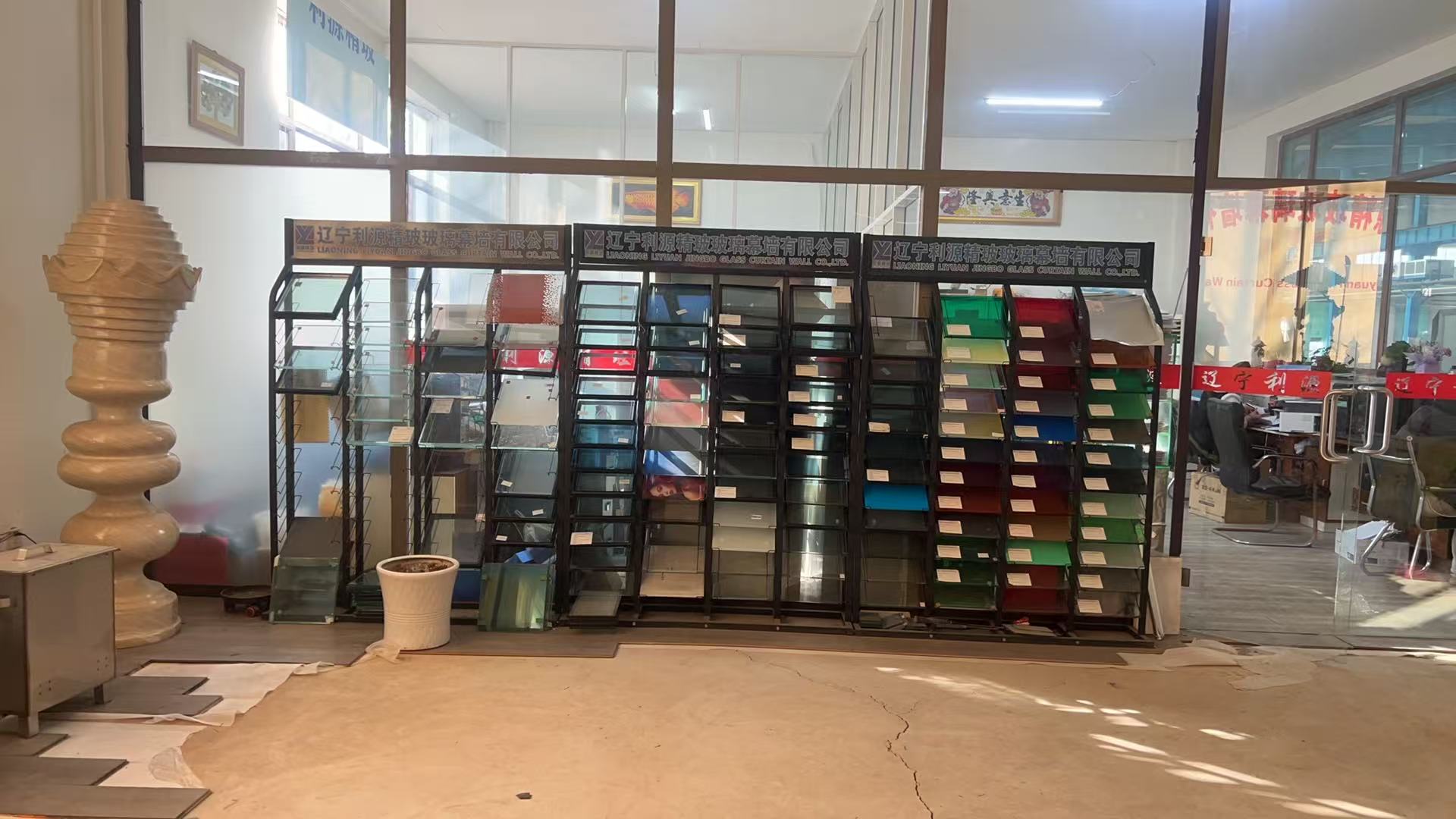 盘锦市工程玻璃批量采购钢化玻璃 - 排名